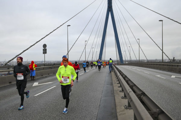 Köhlbrandbrückenlauf 2021, Hamburg, 19.12.21